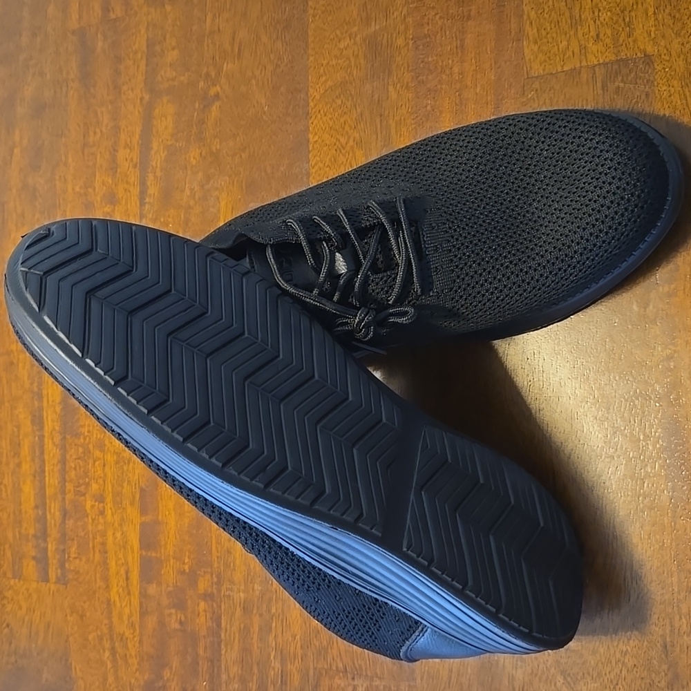 VILOCY Men's Casual Dress Sneakers - Picture 4 of 8